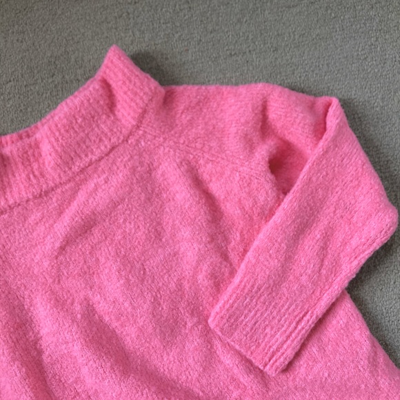 Anthro cozy sweater - Picture 2 of 4